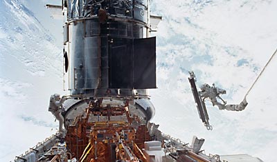 Hubble SM3B repair mission