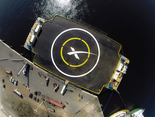 SpaceX landing ship
