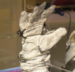 Astronaut glove