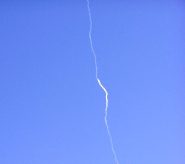 Contrail from SS1