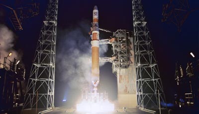 Delta 4 launch