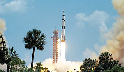 Saturn 5