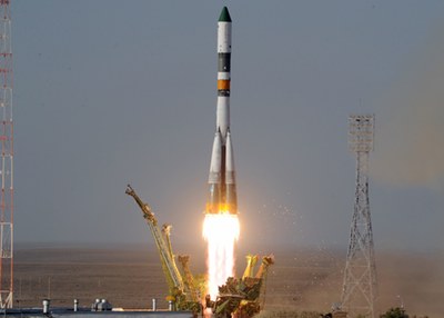 Soyuz launch of Progress M-12M