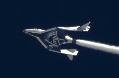 SpaceShipTwo test flight