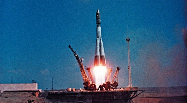 Vostok Rocket Space Soviet Russian Gagarin Ussr 1961 Sputnik 1 Satellite