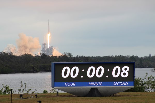 Falcon 9 LC-39A launch