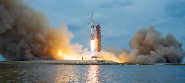 Saturn V skylab launch
