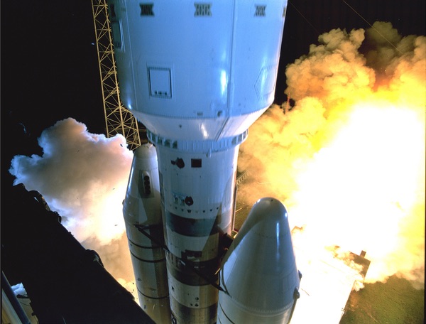 Titan IV launch