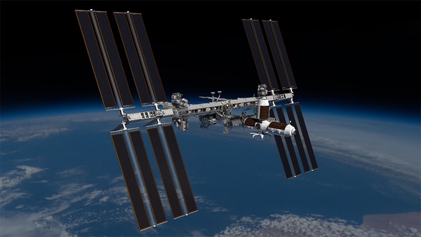 ISS with Axiom modules