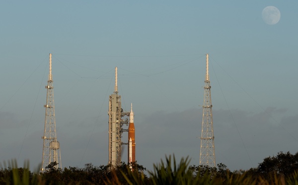 The Space Review Does The Moon Mean Mars Is Next 
