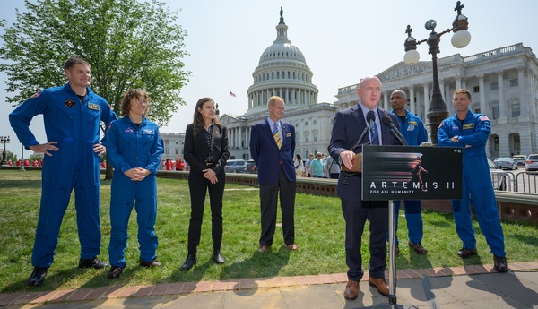 Astronauts and others on Capitol Hill